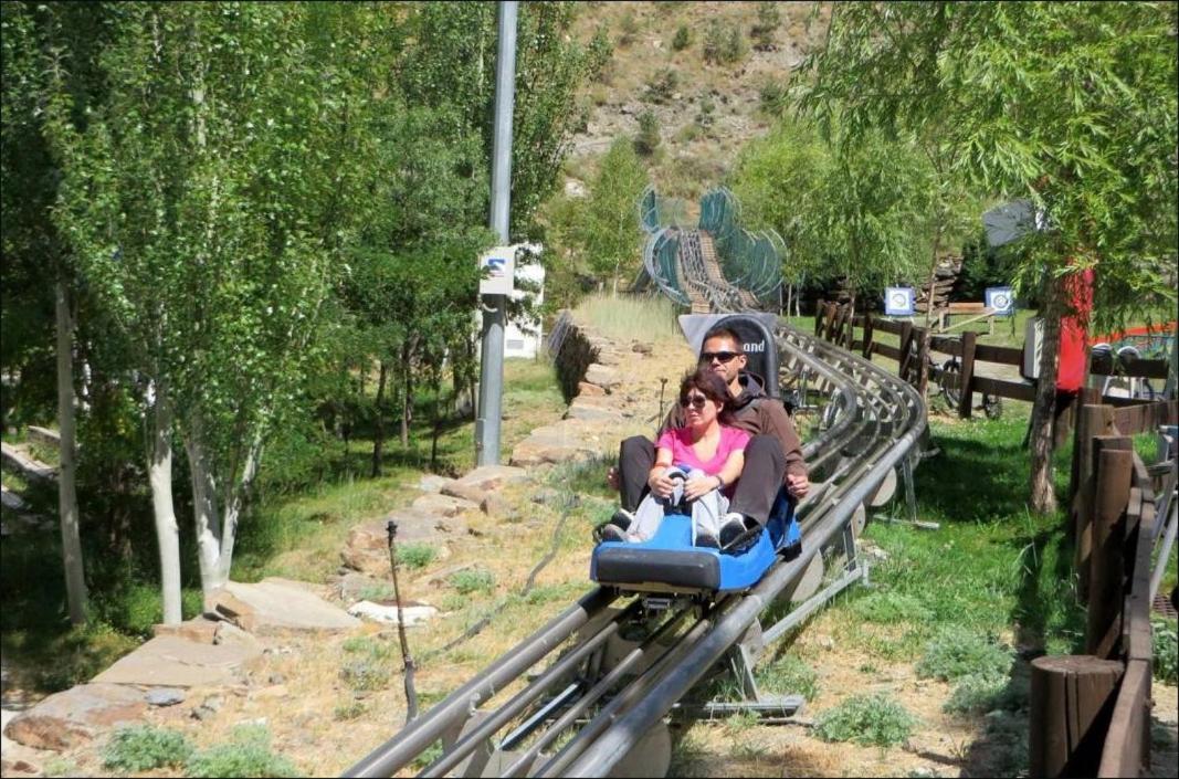 Ski Plaza Sierra Nevada & Zona Baja Exterior foto